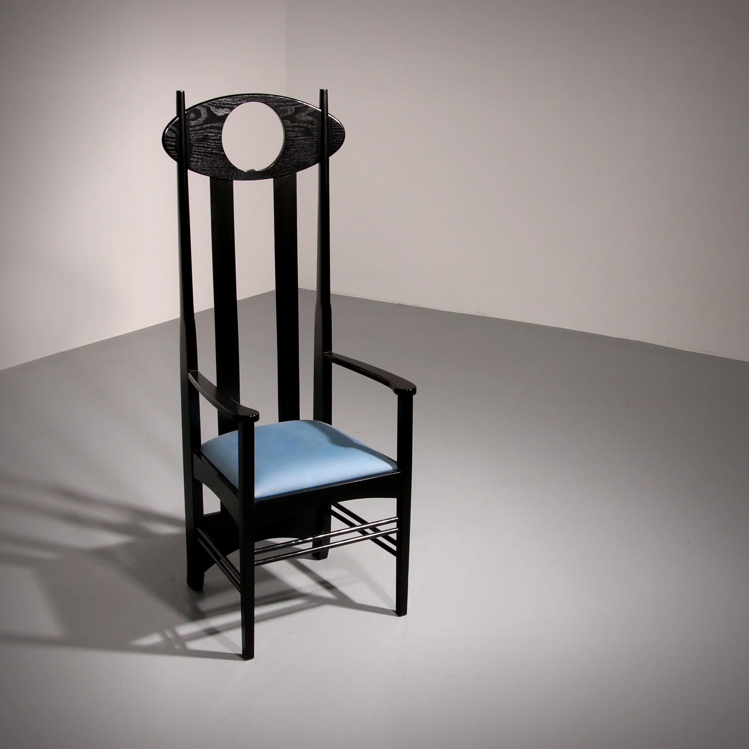 Charles Rennie Mackintosh high back chair Italy