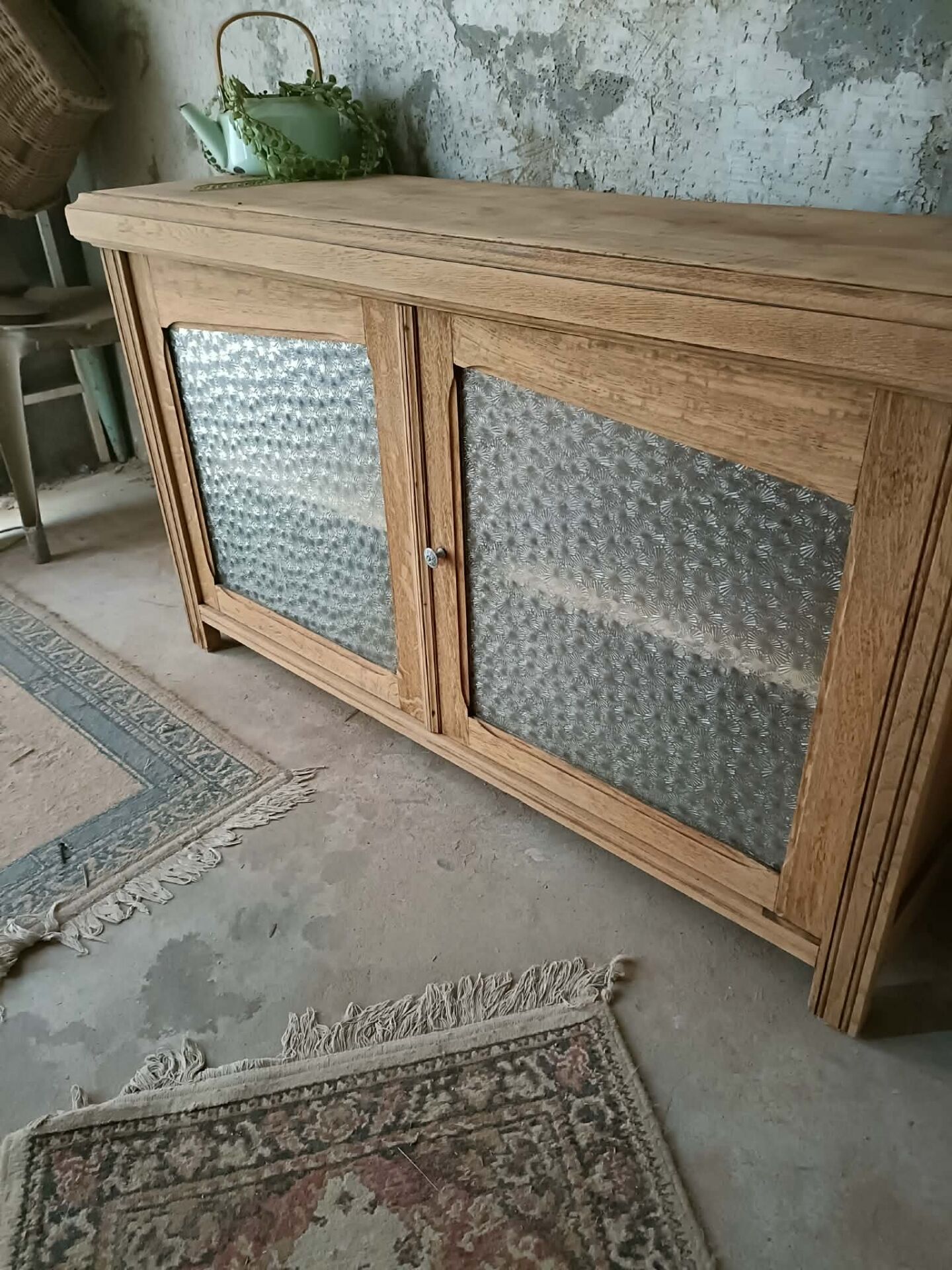 Buffet vitrine 