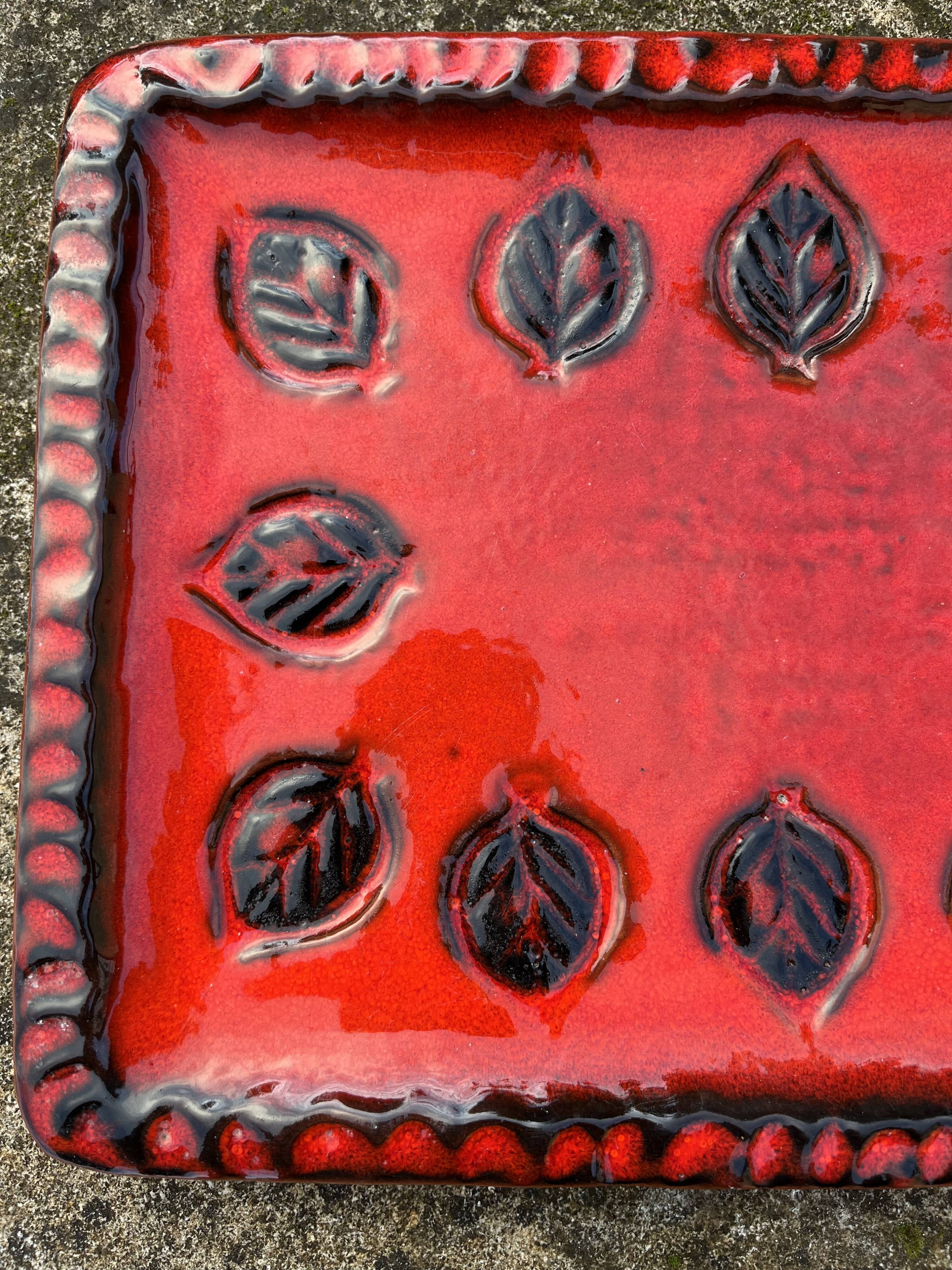 Ceramic dish 1960