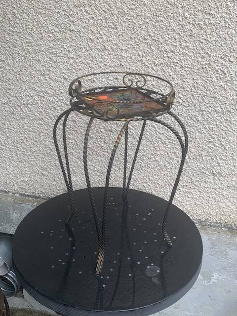 Plant door, iron harness forged twist black and golden and hand-painted ceramic tile