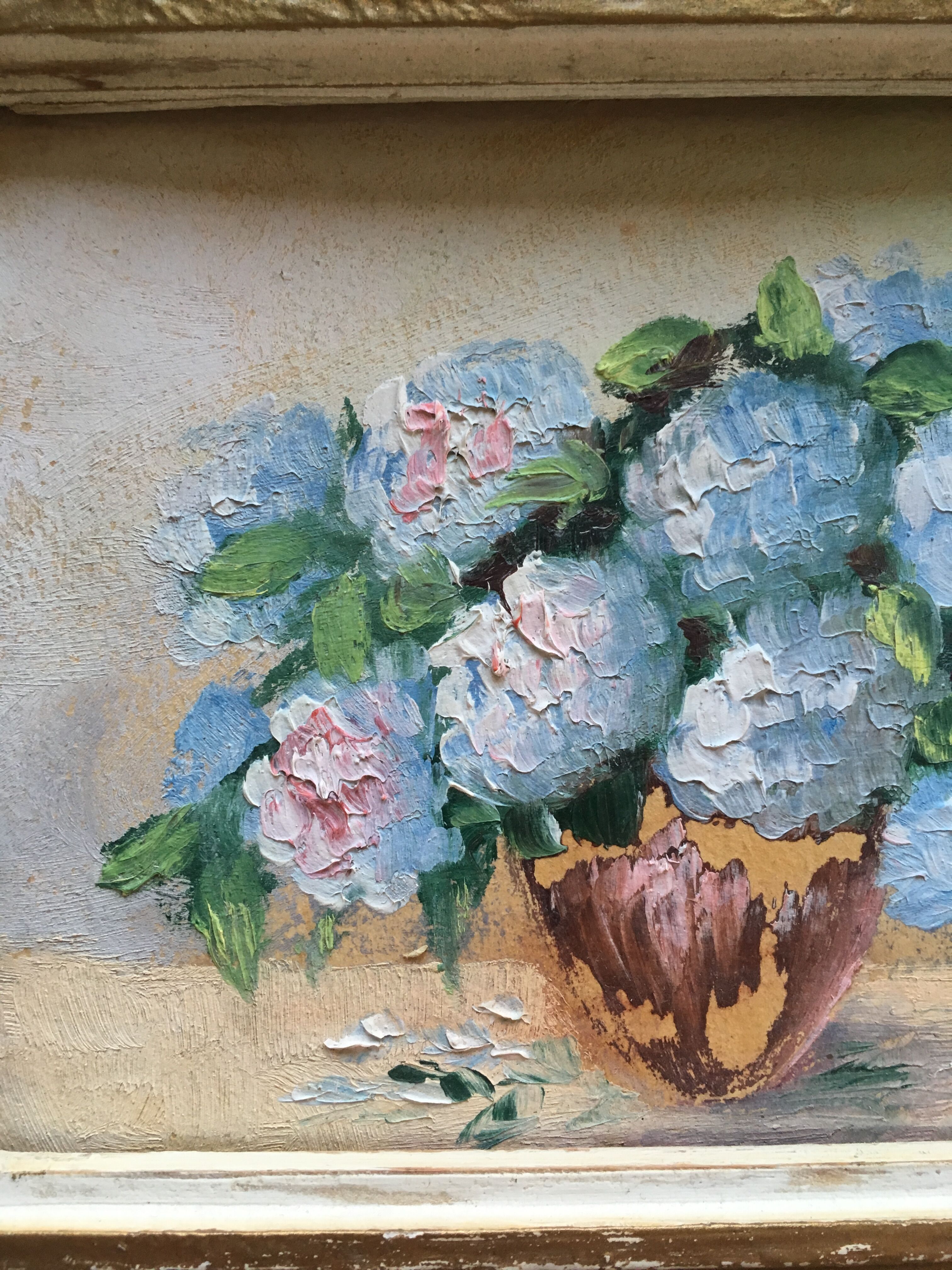 Set of 2 paintings bouquets of flowers with golden frame (signed Morgan)