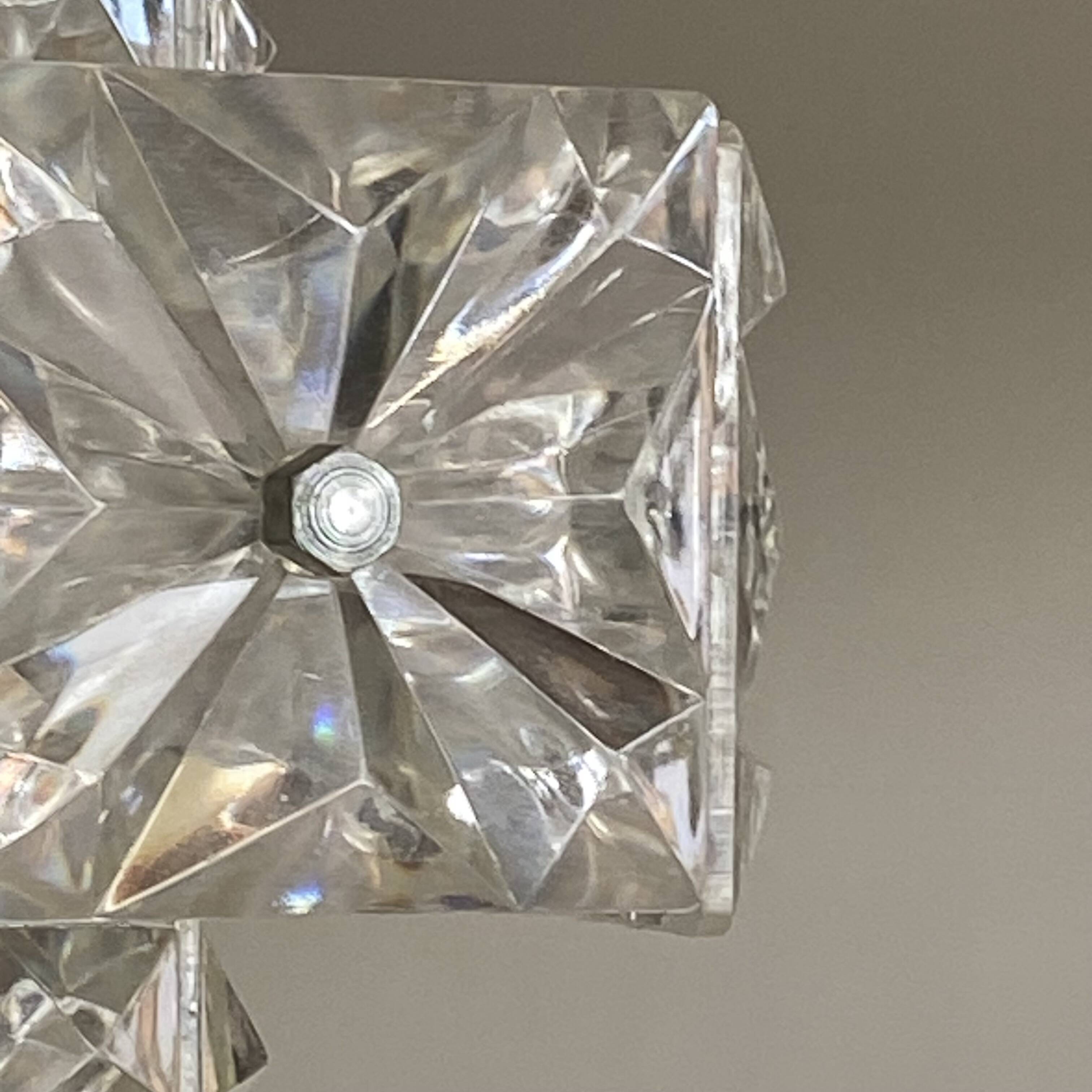 Diamond point plexiglass suspension light and aluminium