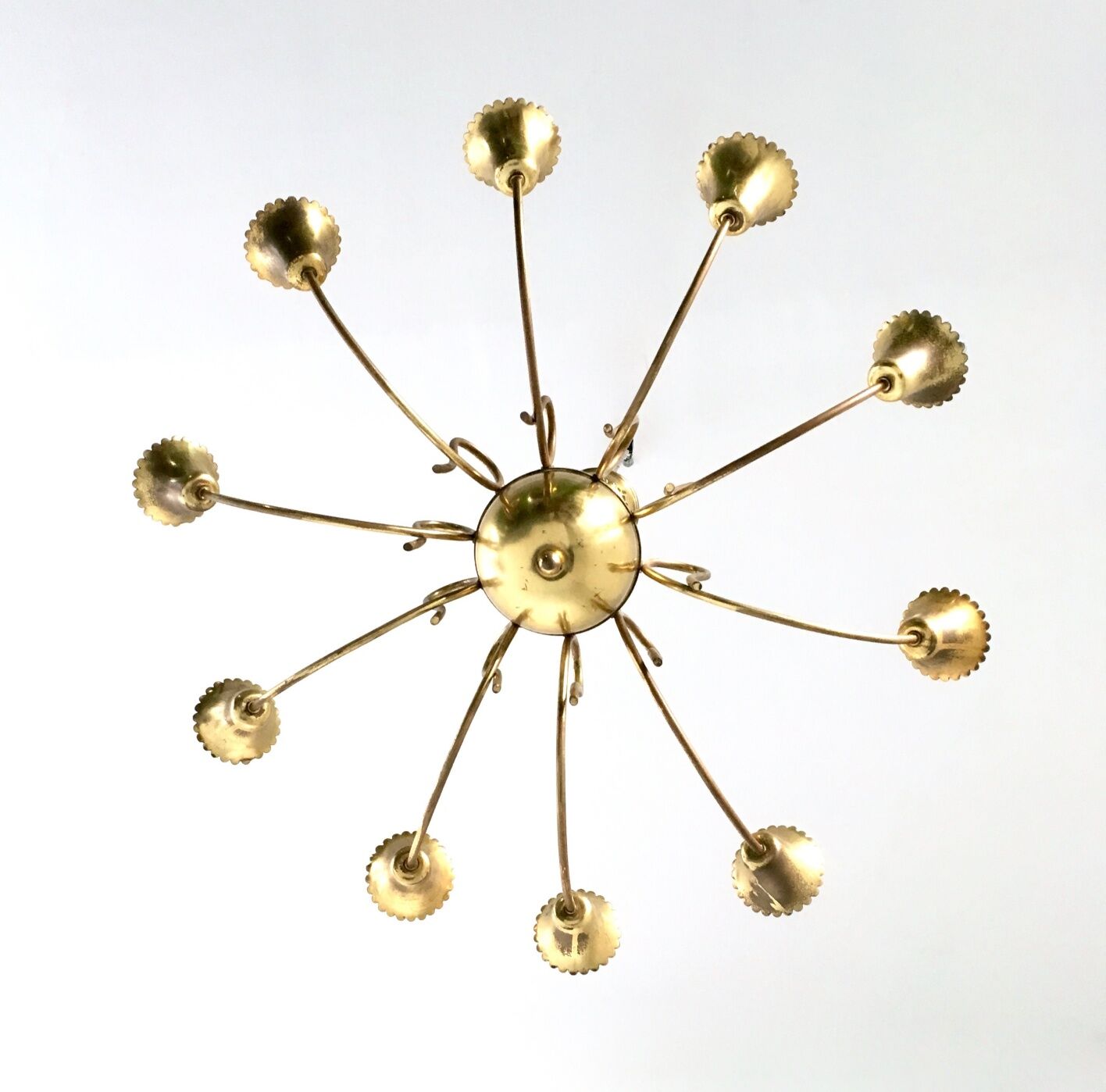 Beautiful Vintage Round Brass Chandelier with 10 Lights, Italy