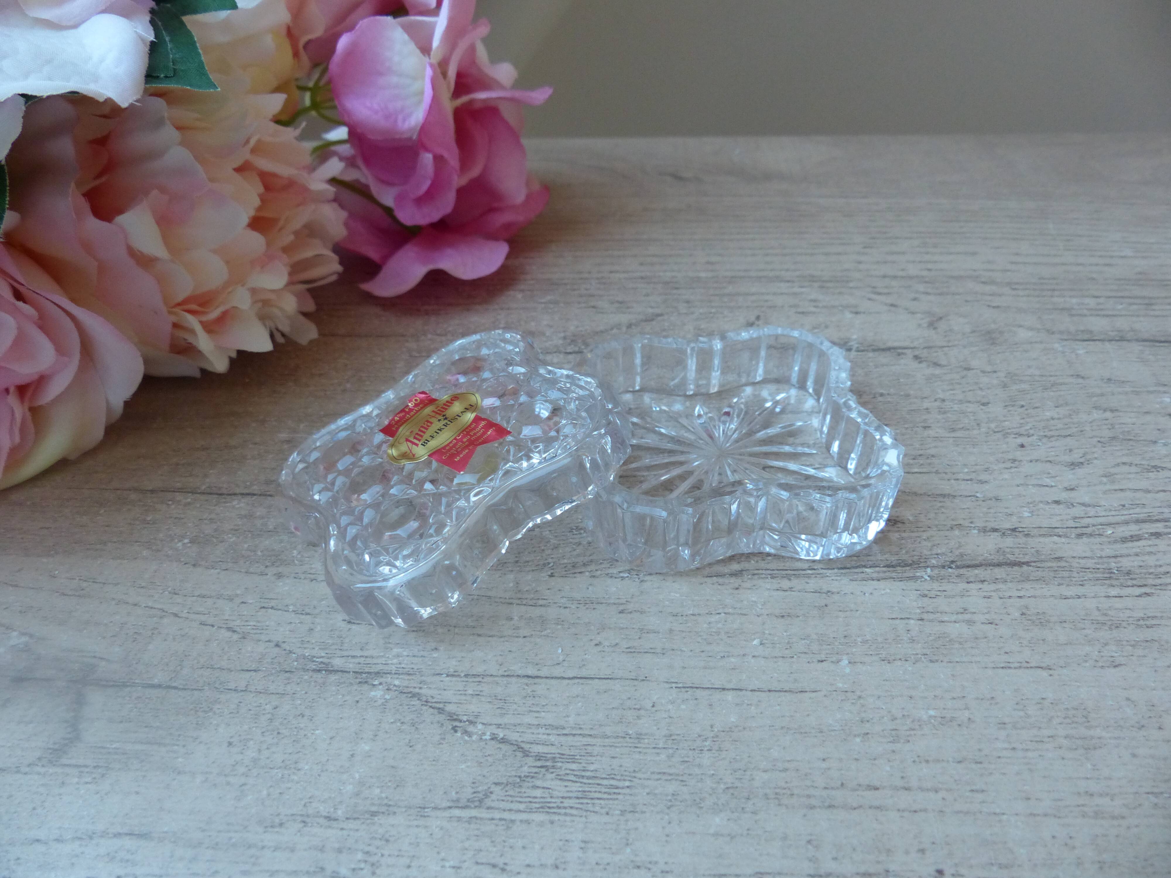 Old small square crystal box Anna Hütte