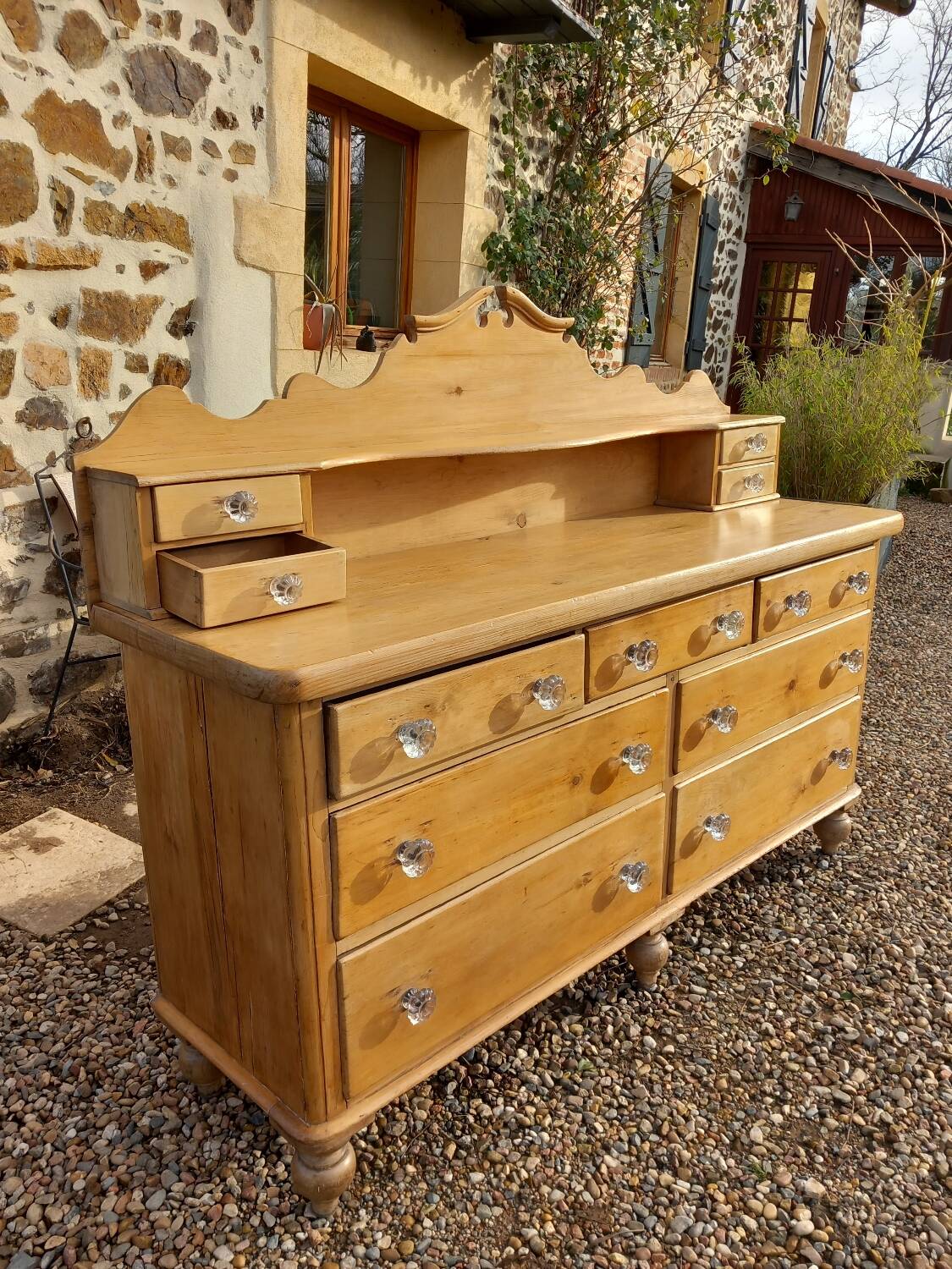Antique English sideboard/furniture
