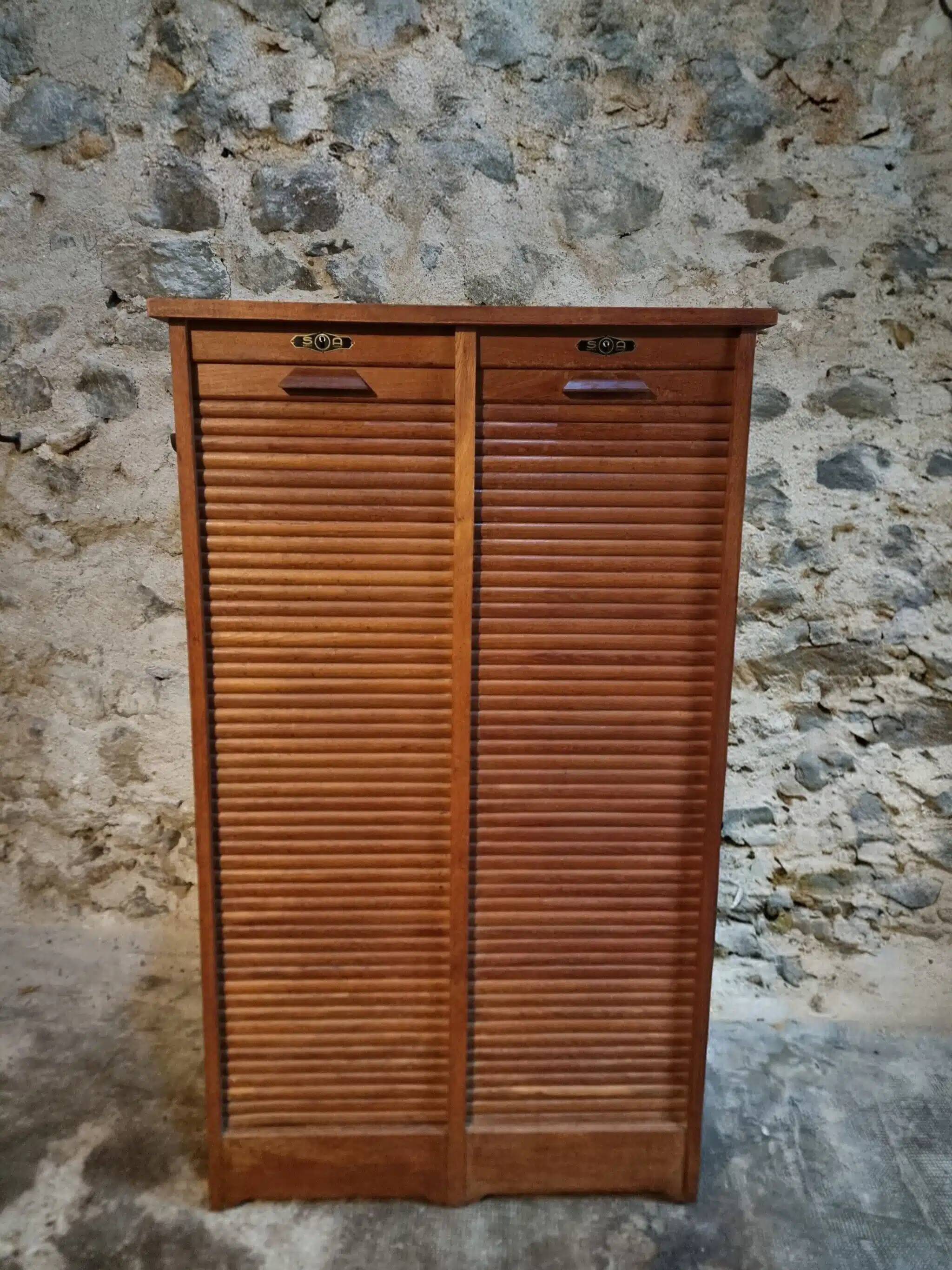 Vintage drum cabinet in French oak from the 1930s.