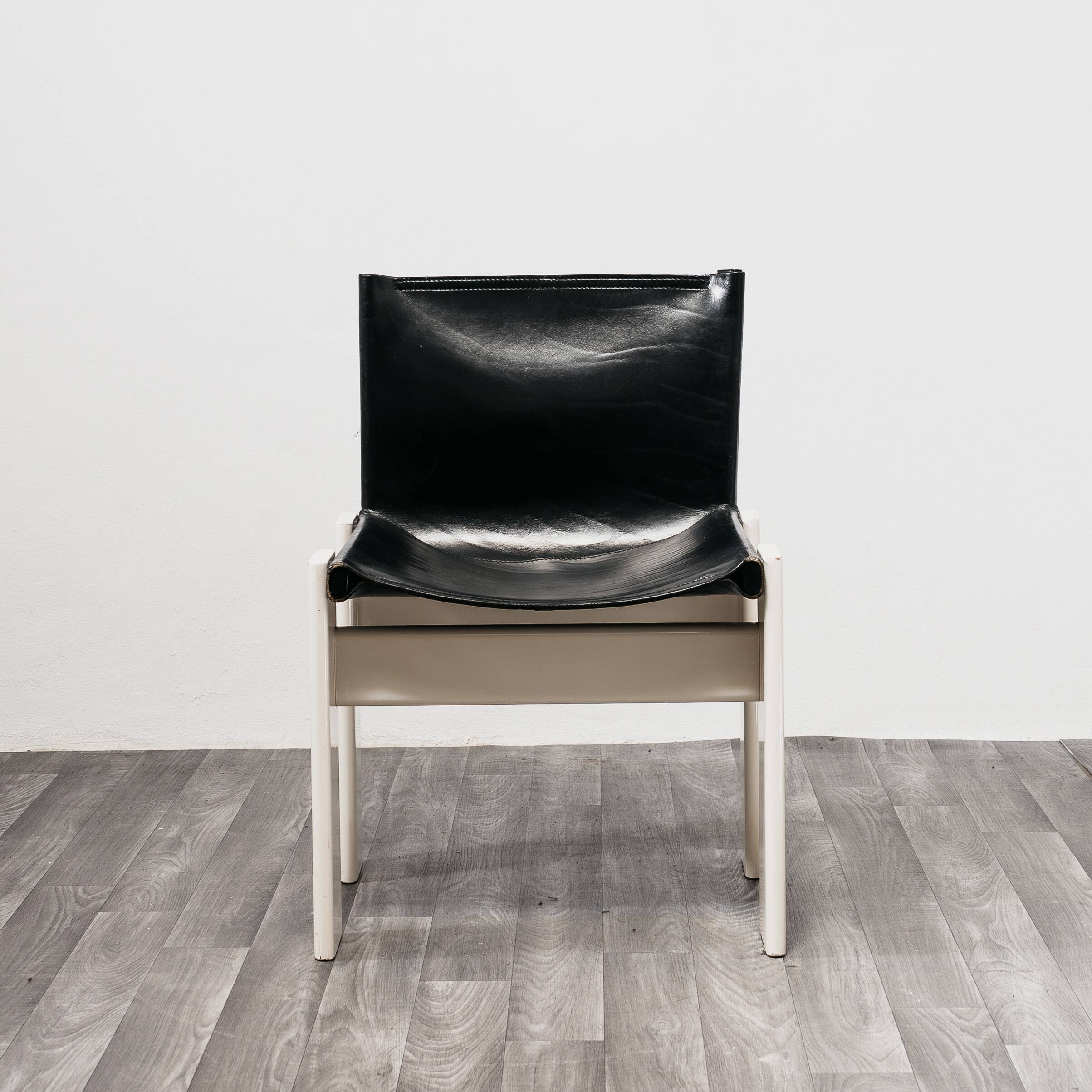 Ensemble de 4 chaises “Monk” Afra & Tobia Scarpa Molteni&C Édition Rare 1980