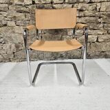 Fauteuil cantilever en cuir