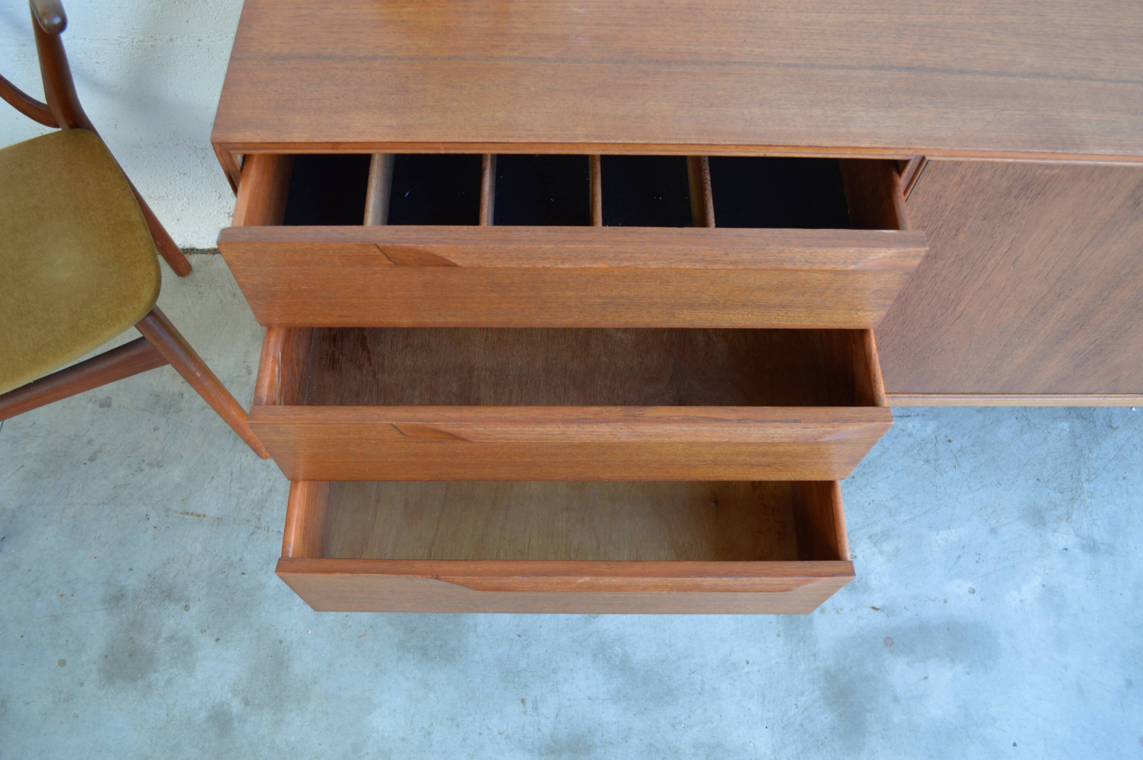 Teak sideboard by McIntosh 176 cm