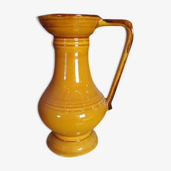 Mustard yellow amphora style decanter