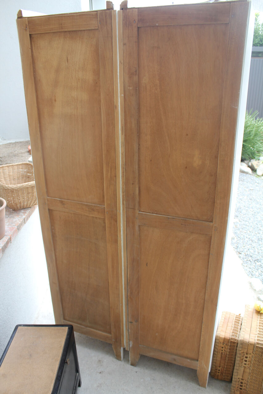 Art deco maid in solid wood