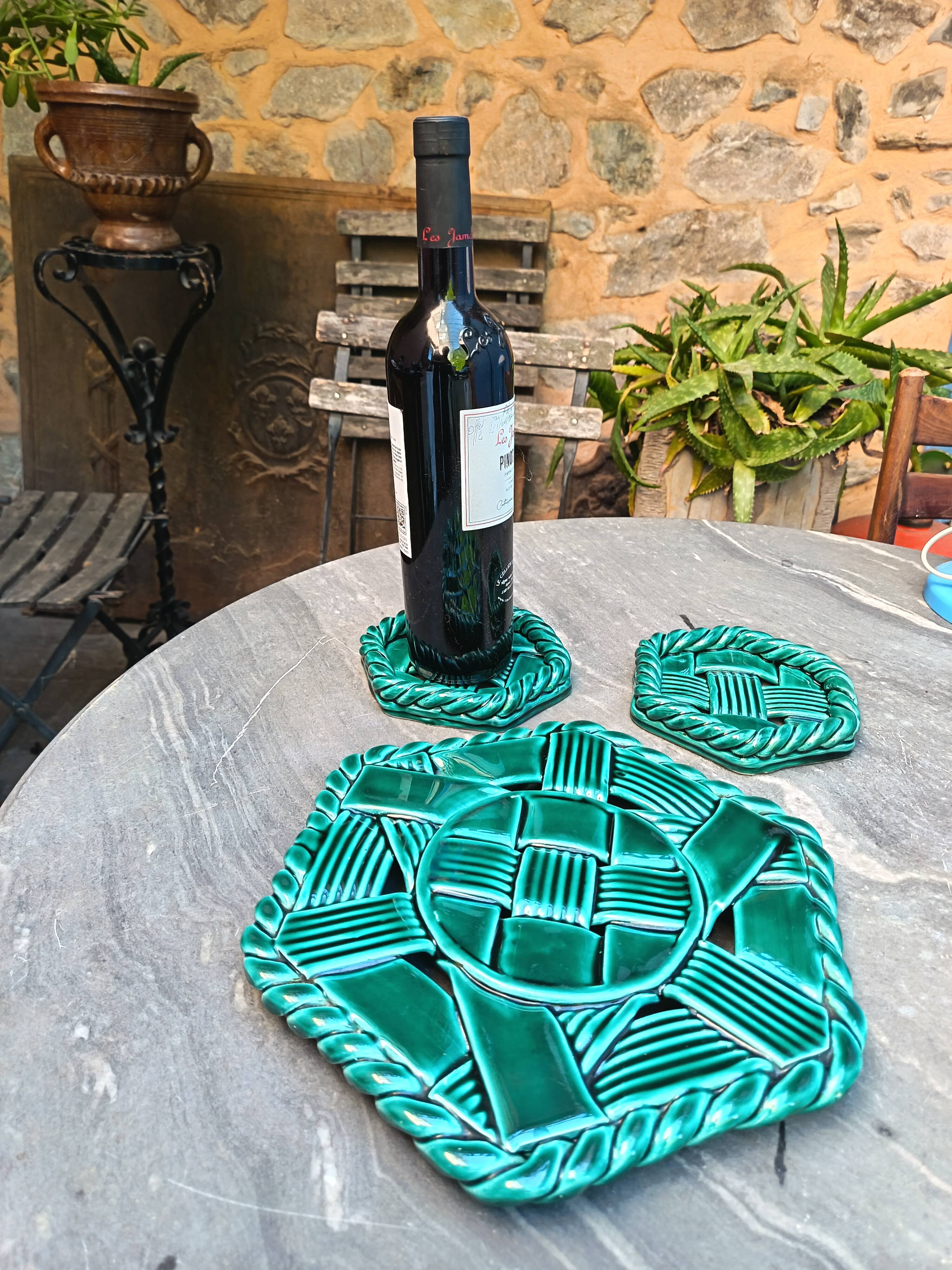 Woven ceramic trivet
