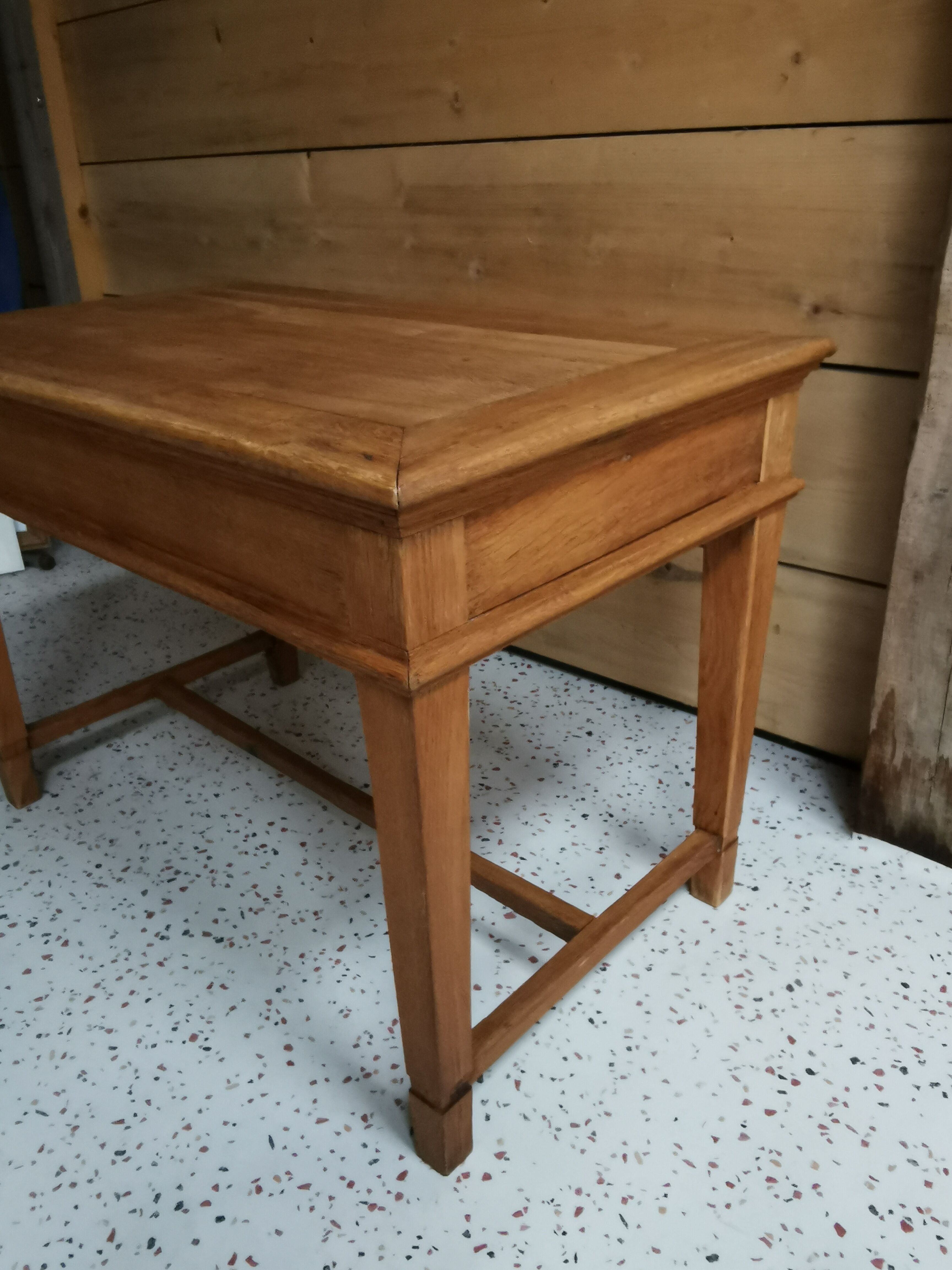 Oak desk