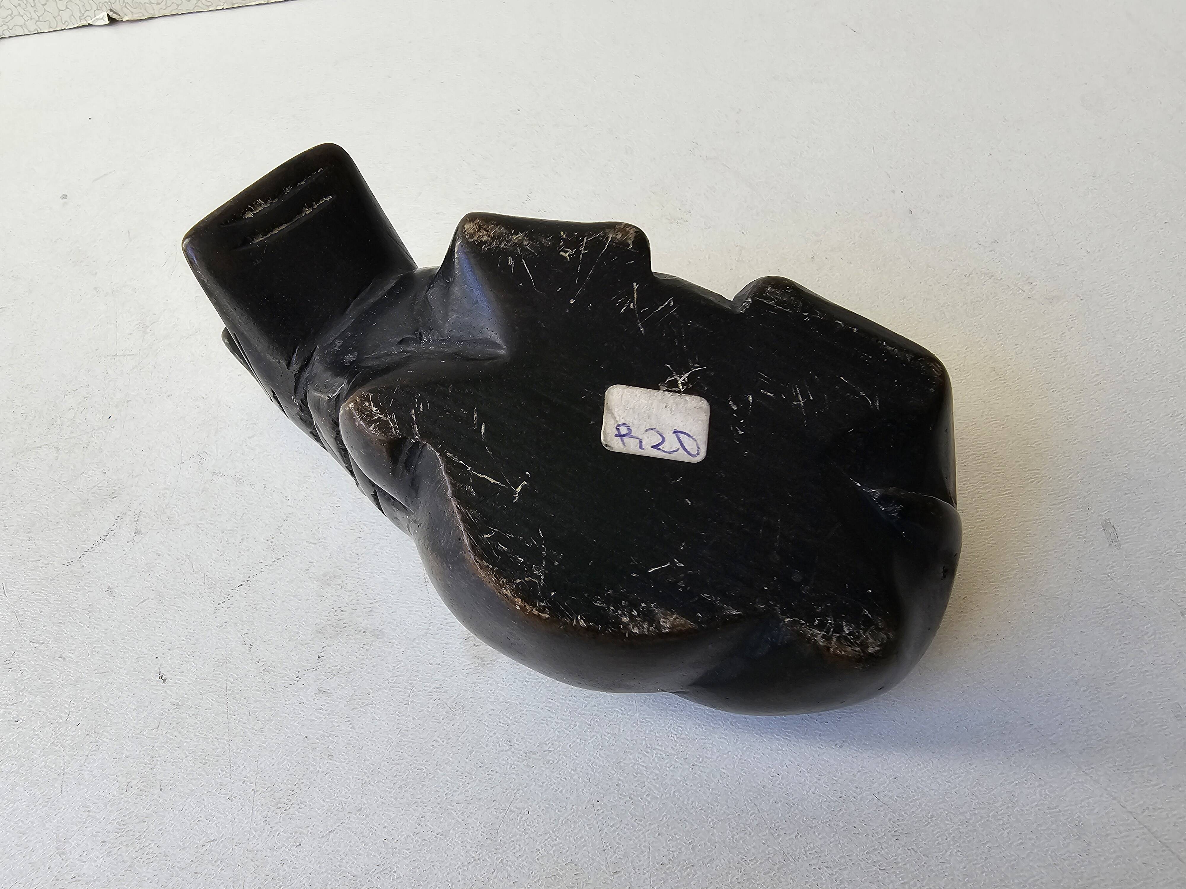 Paperweight Sculpture zoomorphic statuette in stone hippopotamus mouth or