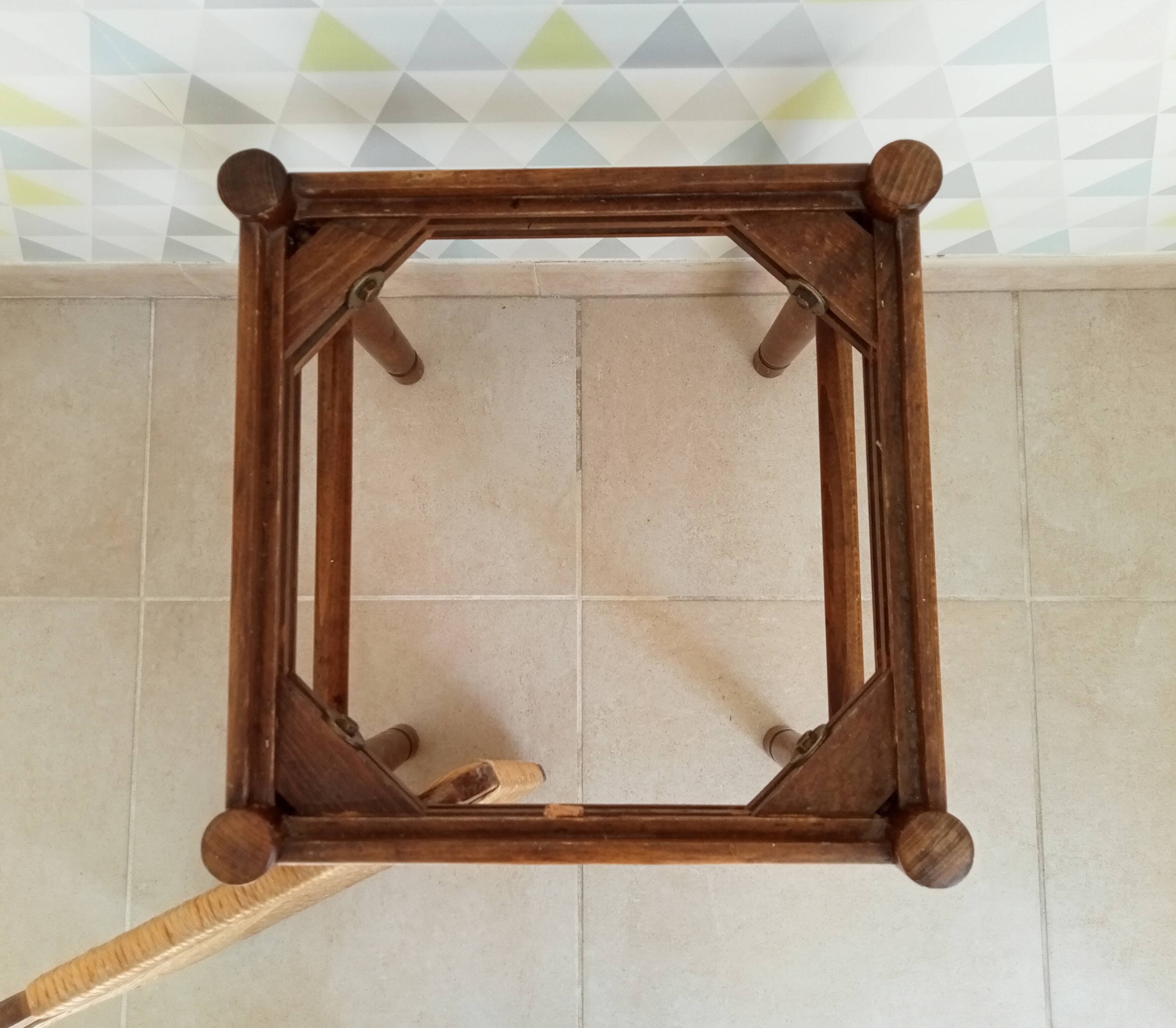 Vintage straw stool in cherry wood 70s/80s