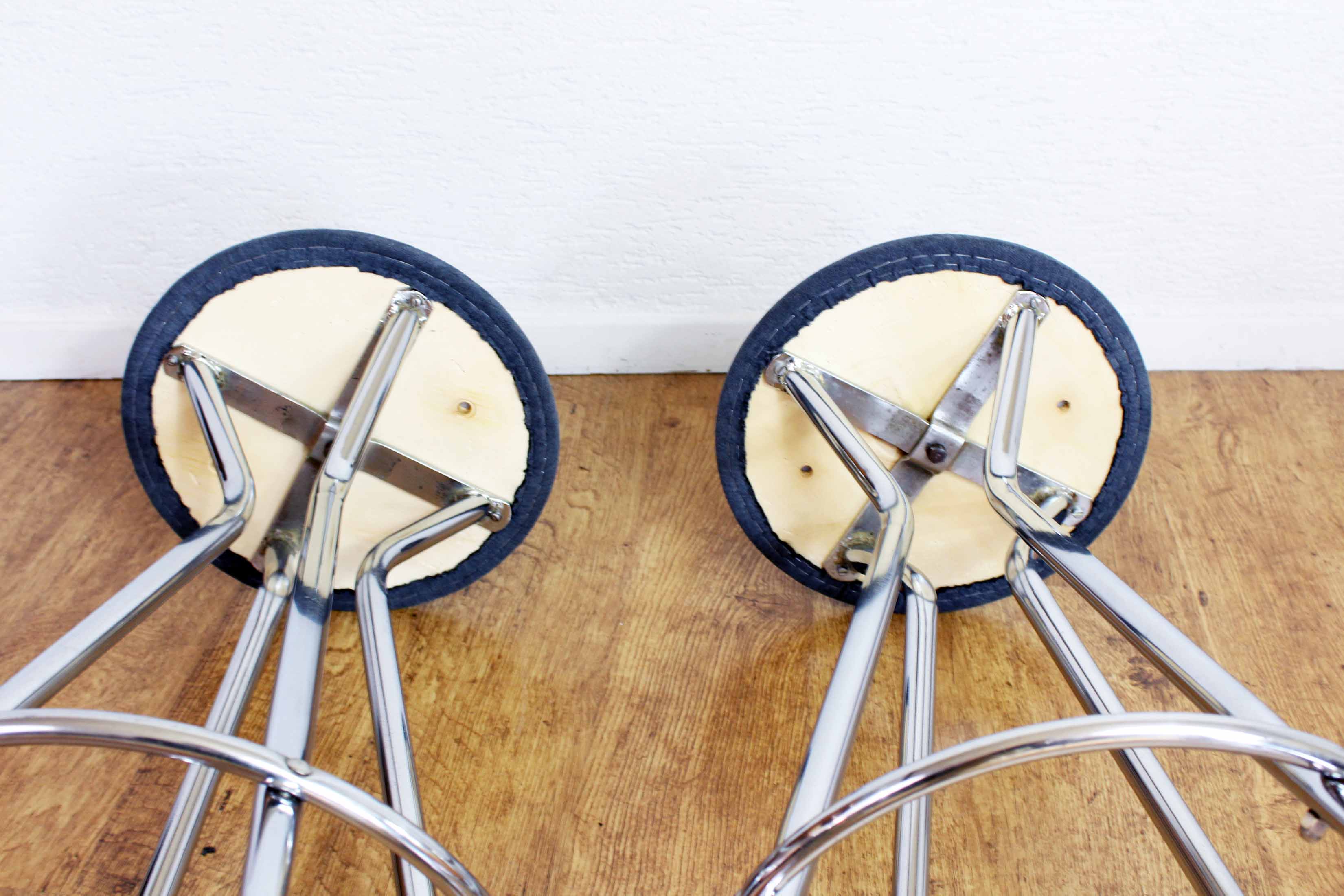 Pair of stools 50