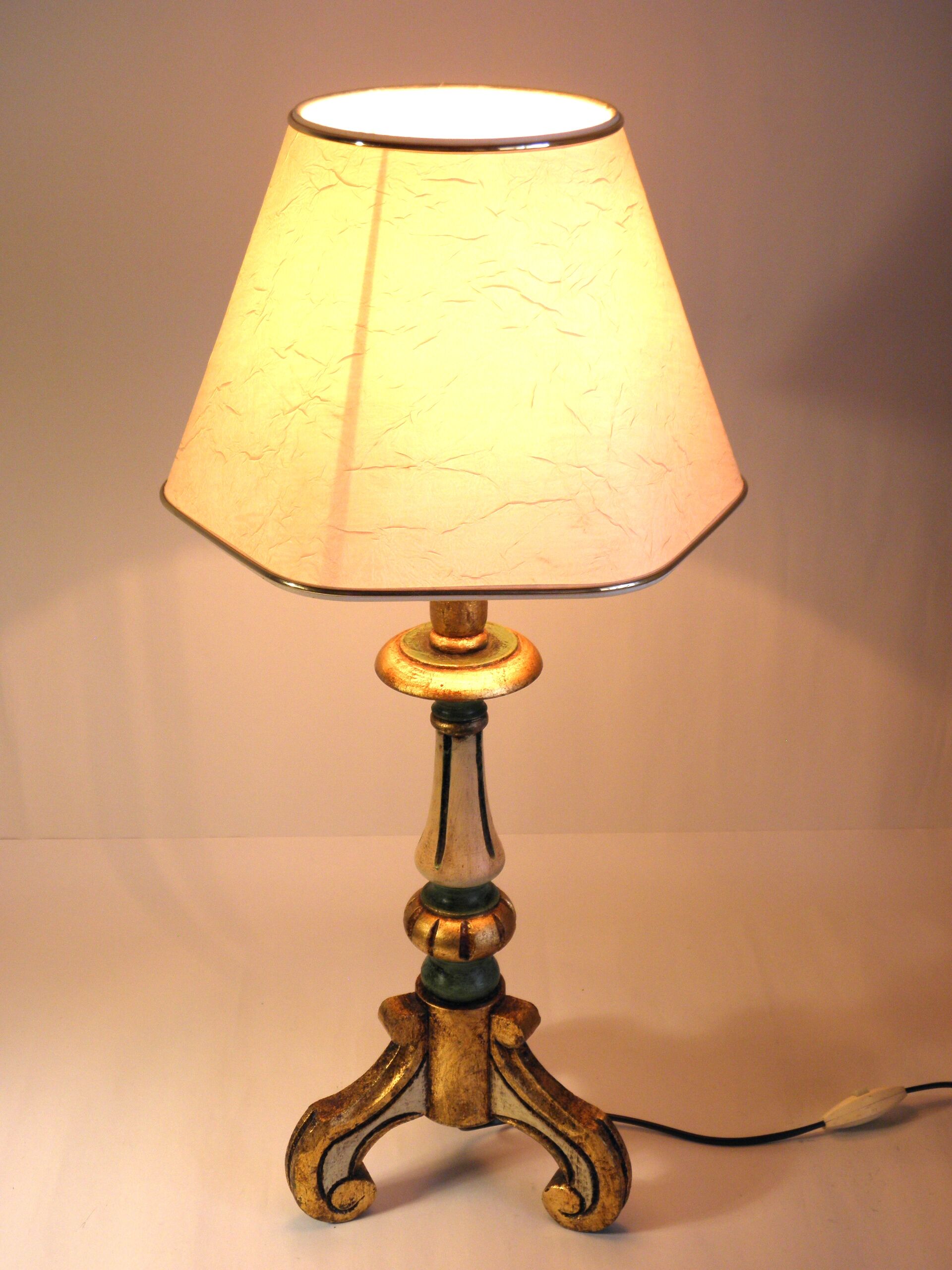 Italian polychrome wood lamp