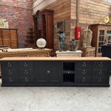 Handcrafted enfilade