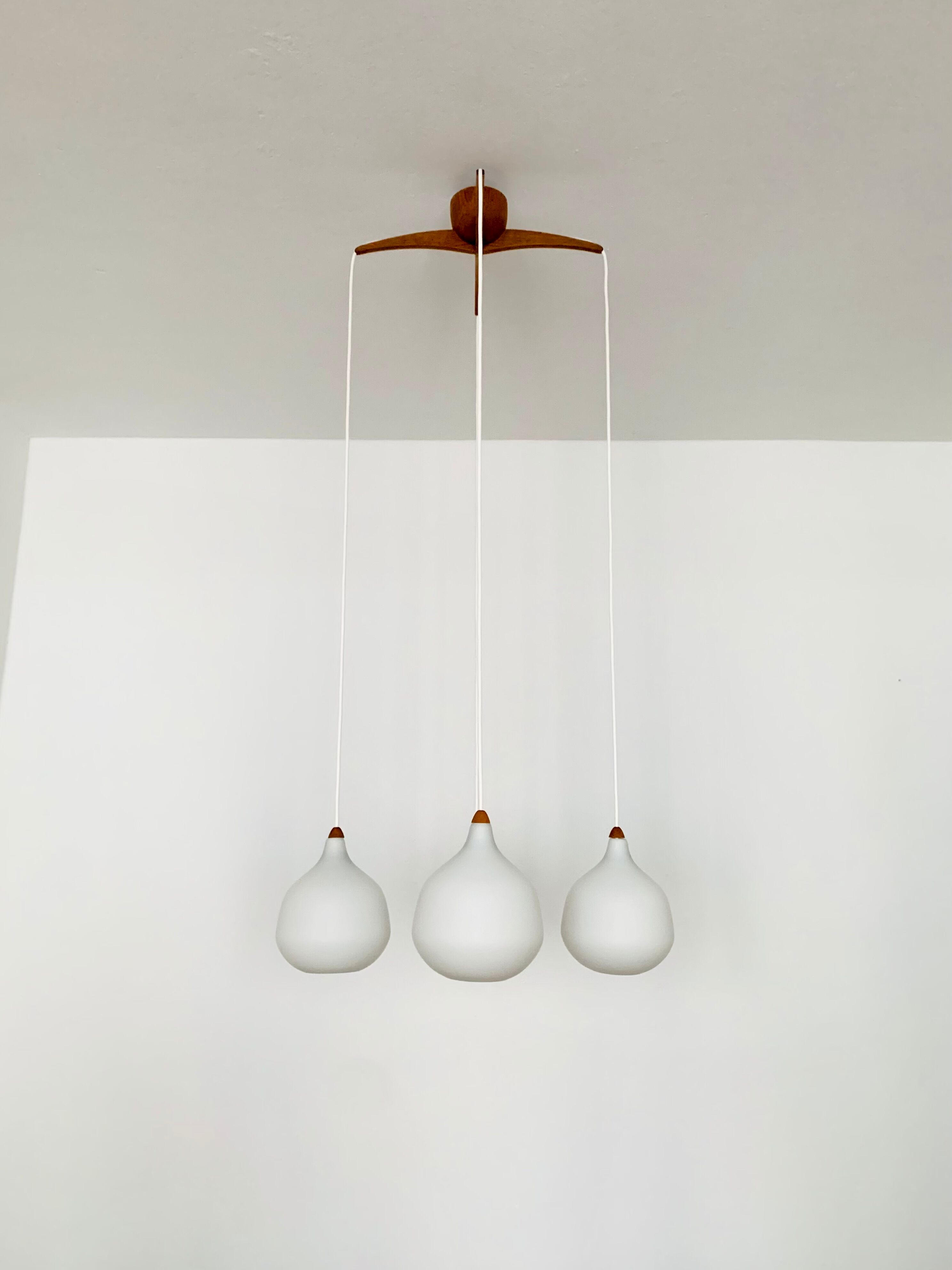 Opaline Cascading Lamp by Uno and Östen Kristiansson for Luxus