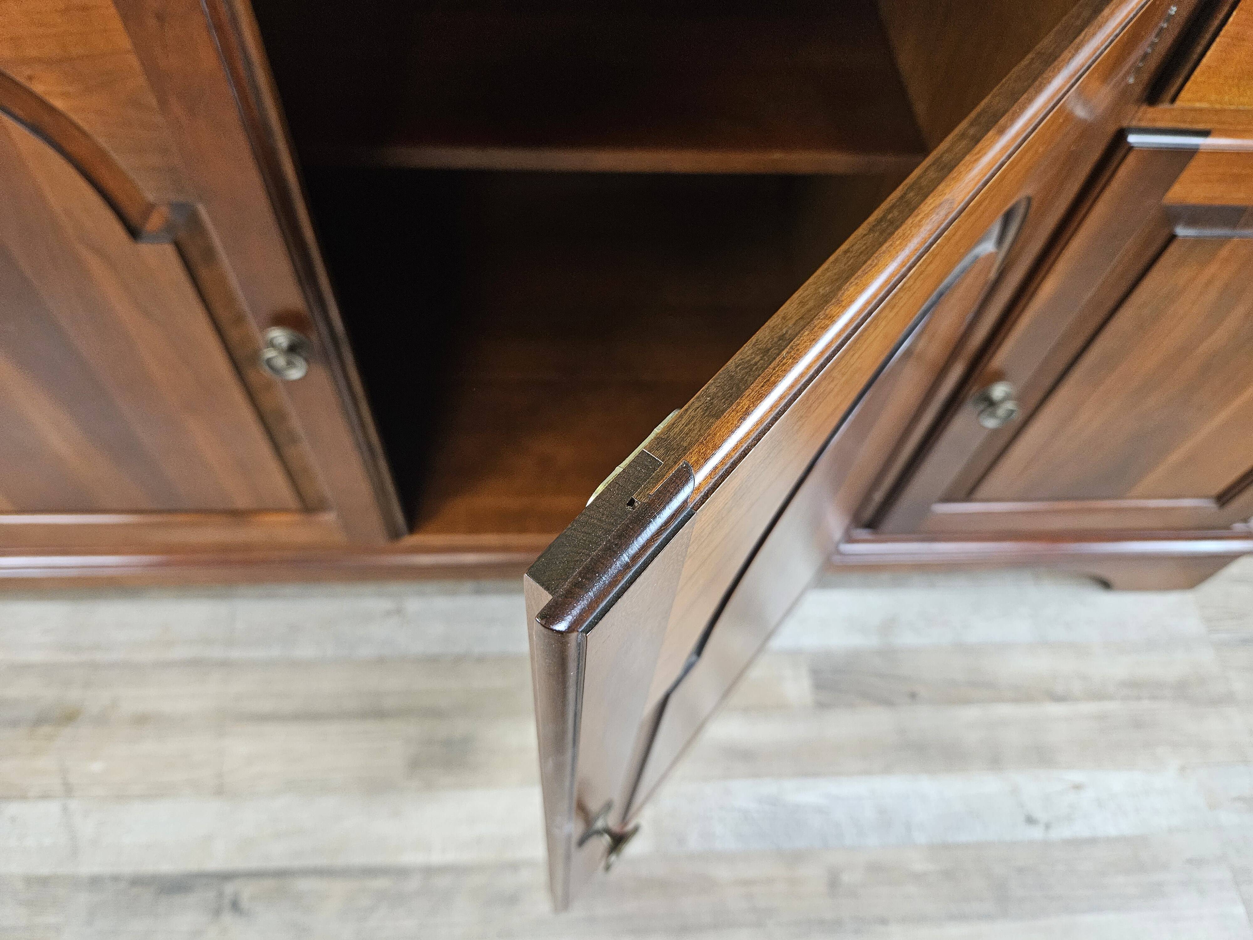 Buffet de Fantoni en massif merisier
