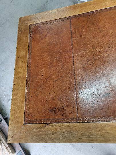 Bureau plateau cuir avec 2 tiroirs en merisier