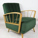 Fauteuil en velours d’olive, années 1970