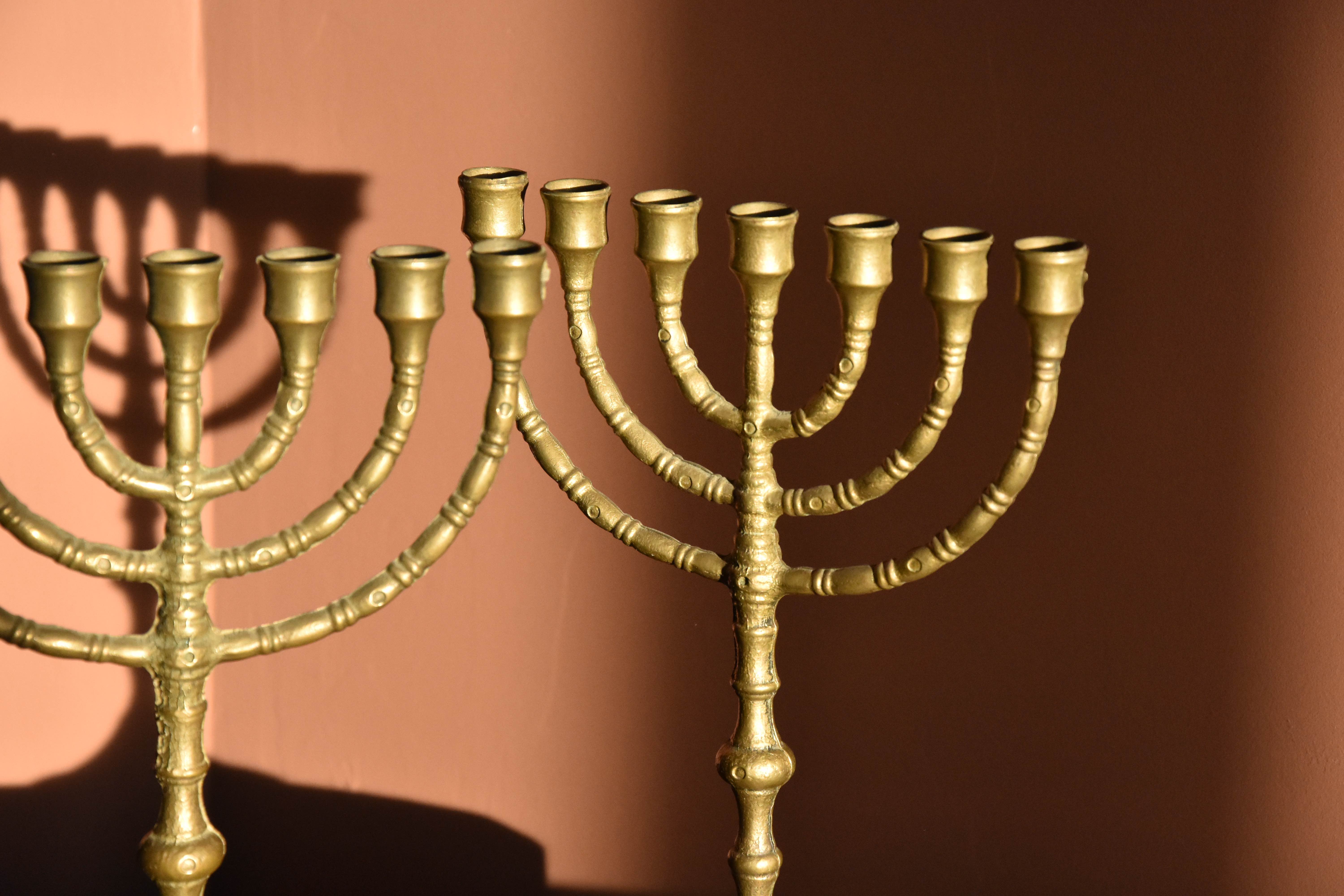 Paire de Menorah
