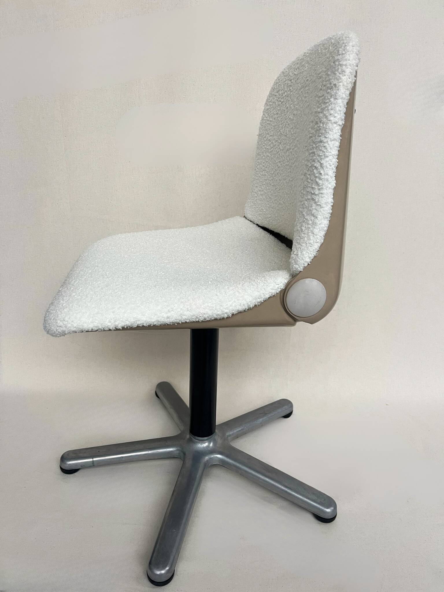 Wilkhahn chair