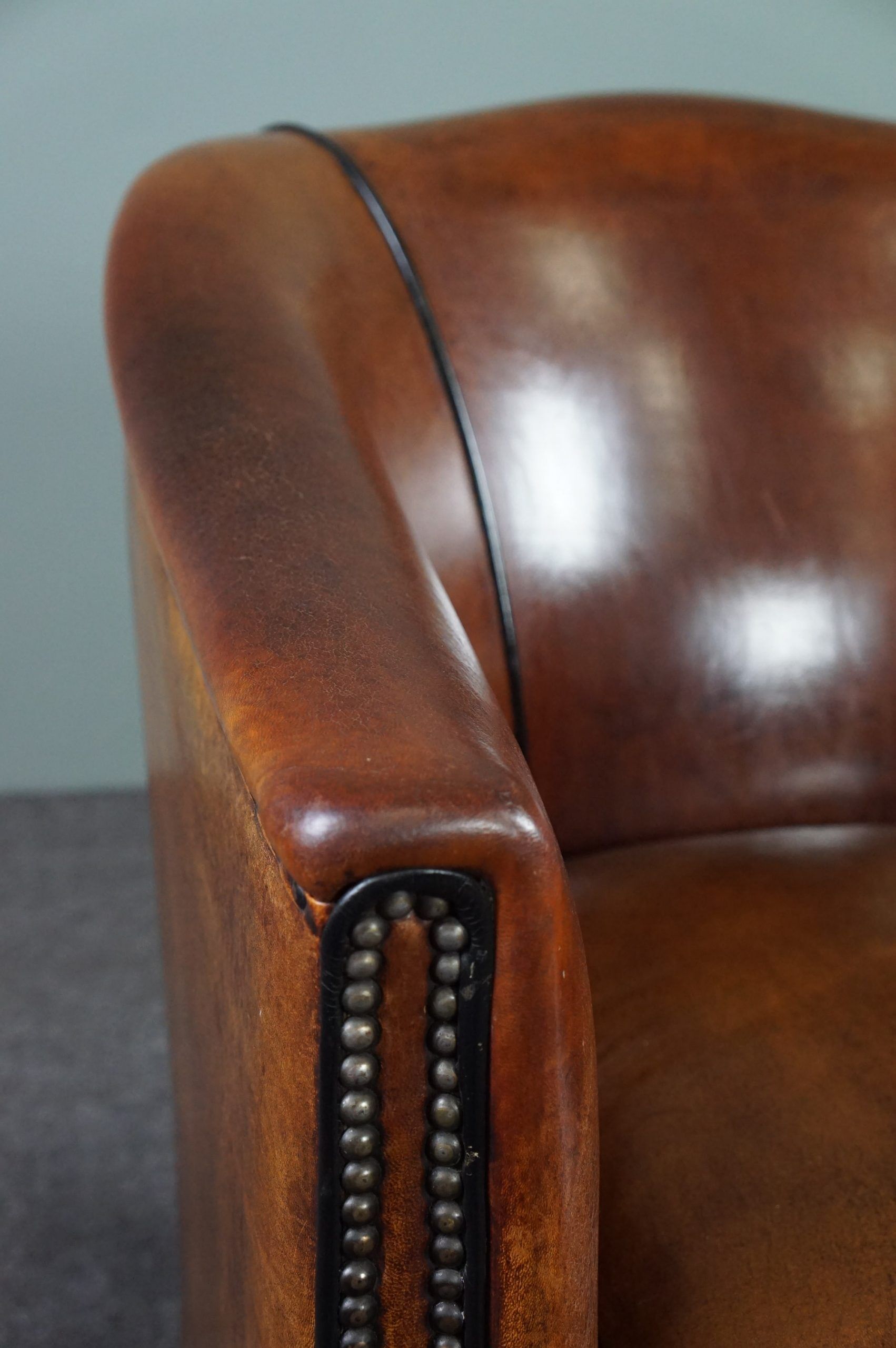 Club armchair in sheepskin