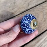 Genuine stoneware door knobs