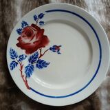 6 mismatched antique flat plates