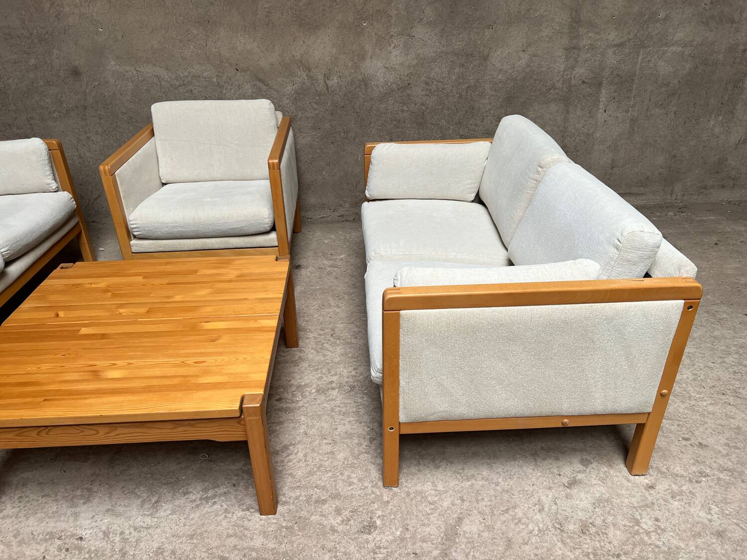 Designer coffee table armchair sofa set 1980