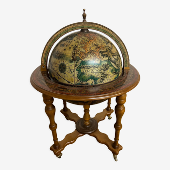 Bar globe terrestre mappe monde