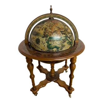 Bar globe world map
