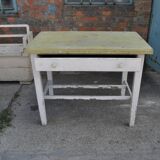 Rustic extendable dining table in white wood with an olive top, 1950s.