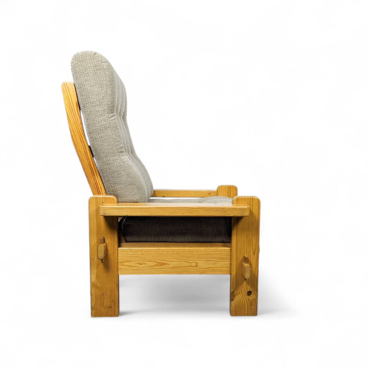 Paire de fauteuils "Dymling" par Yngve Ekström pour Swedese
