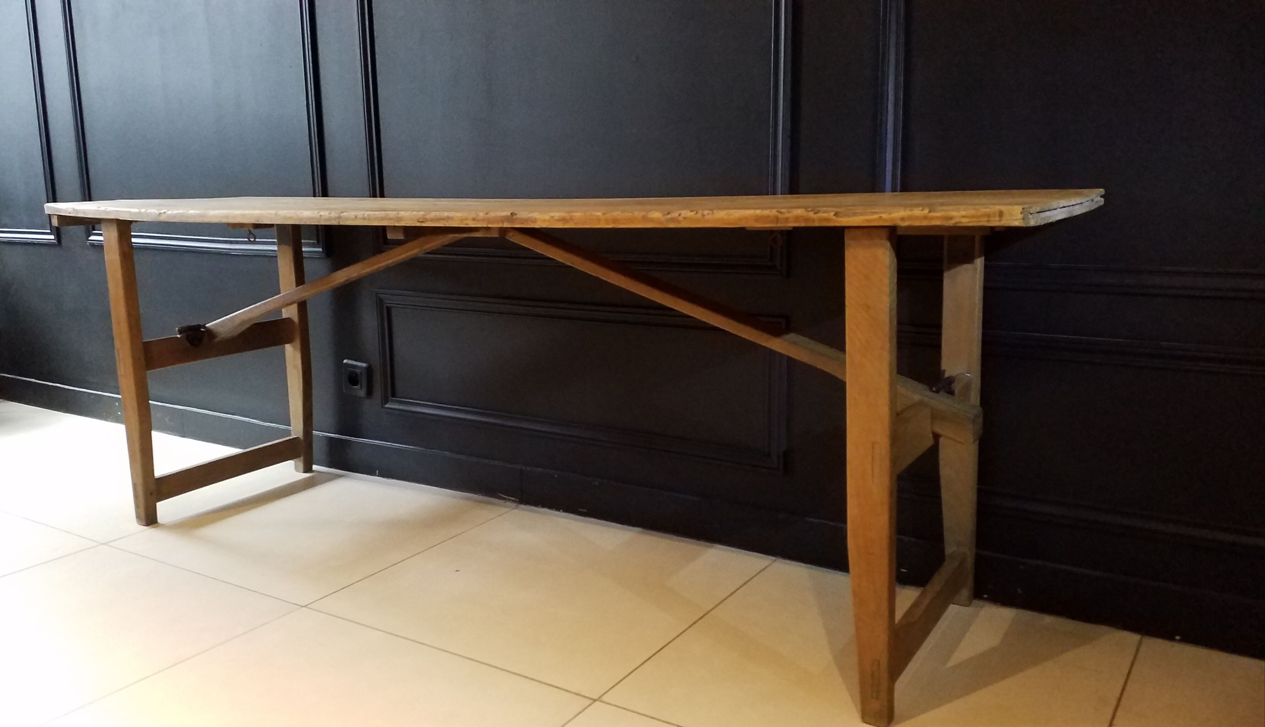Folding brewery table