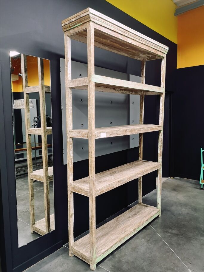 Shelf