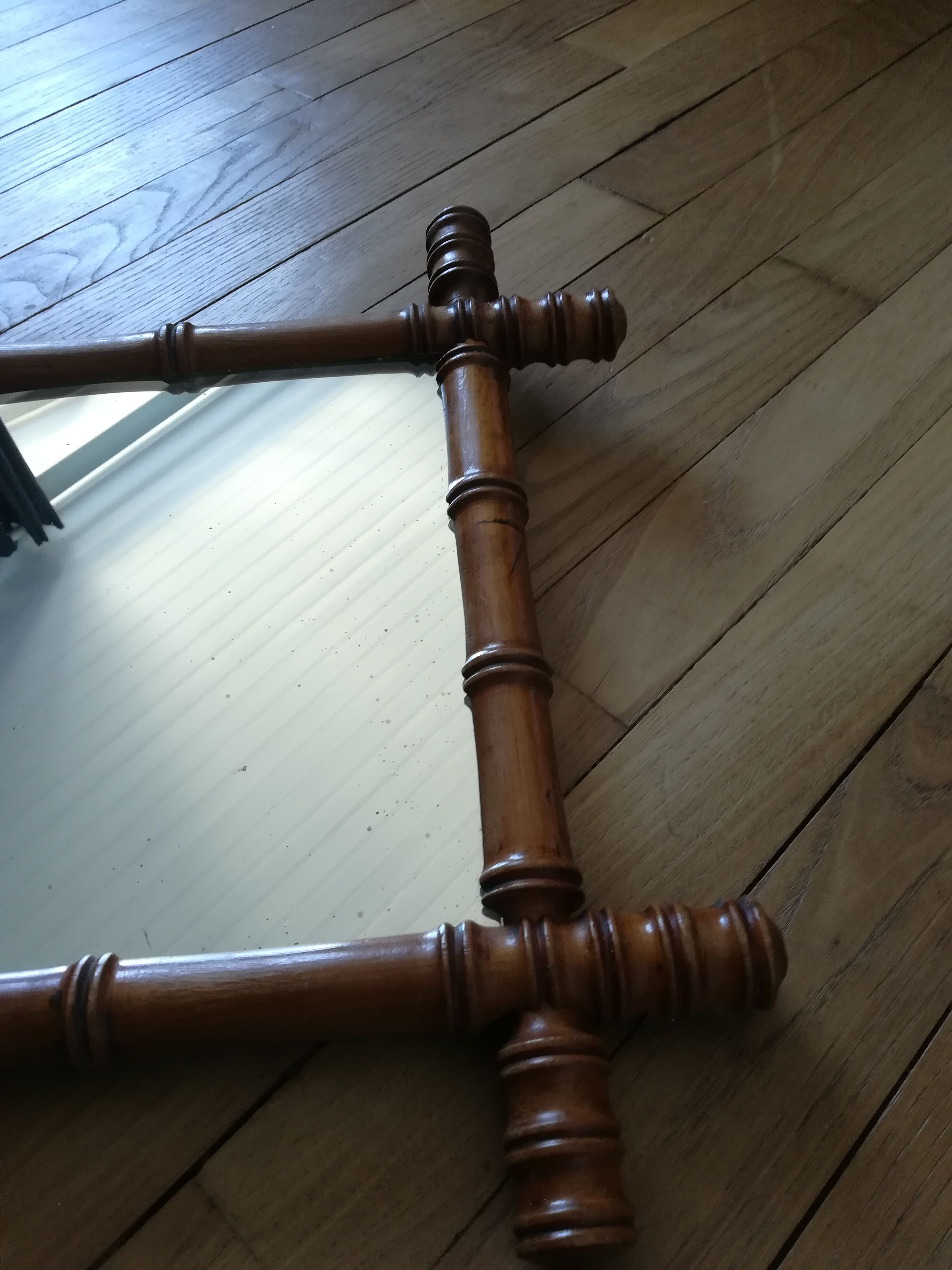 Miroir ancien en bois façon bambou - 45x40cm