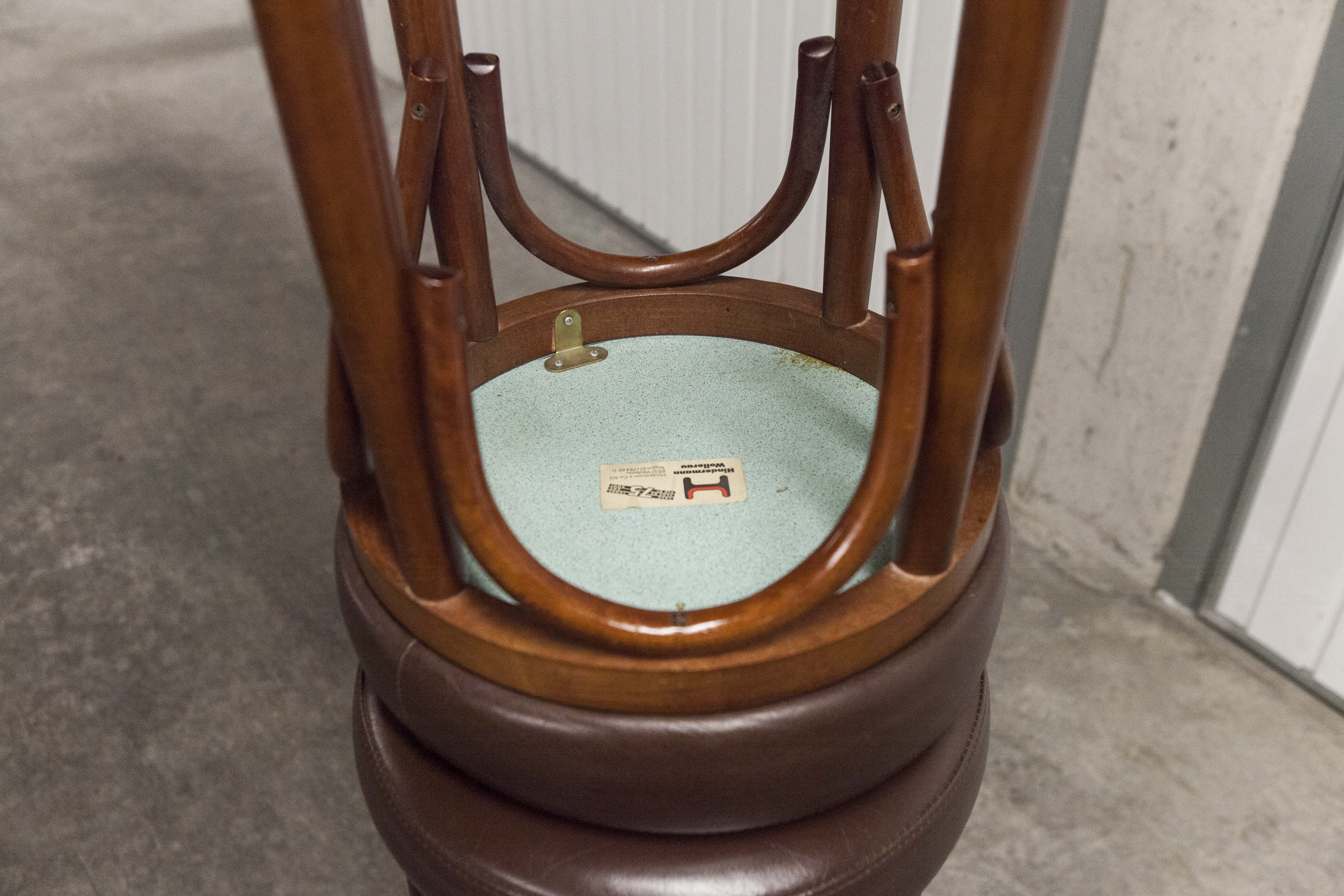 Pair bar stools Hindermann Wellereau