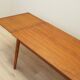Table en chêne, design danois, années 1970, production : Danemark