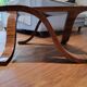 Table basse de forme carré en bois marqueté