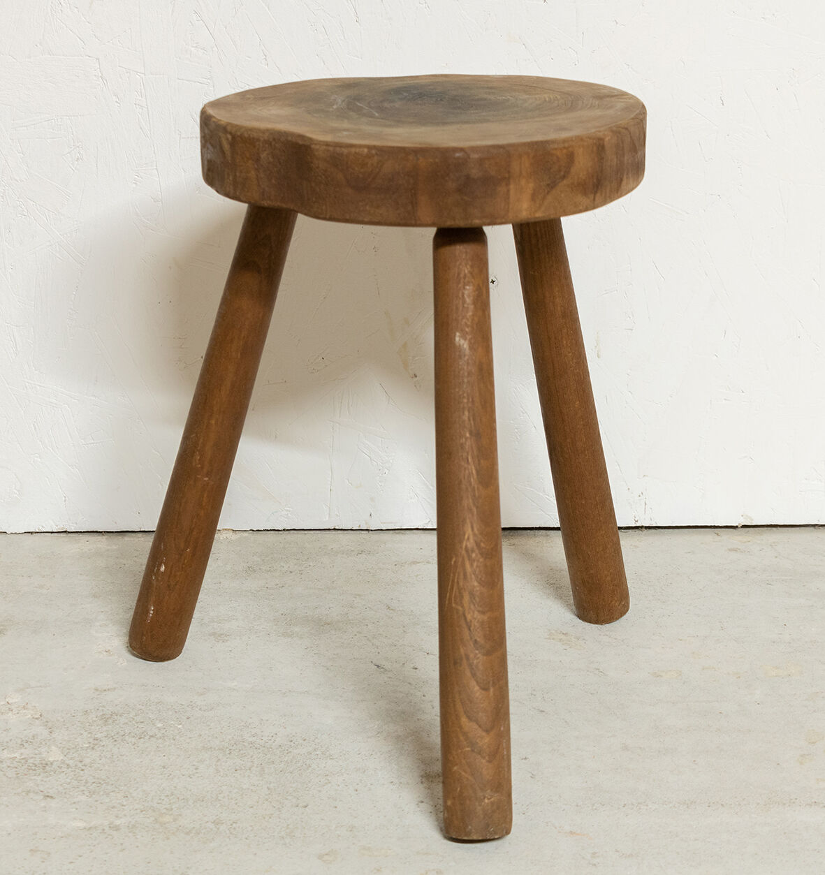 Tripod wooden stool