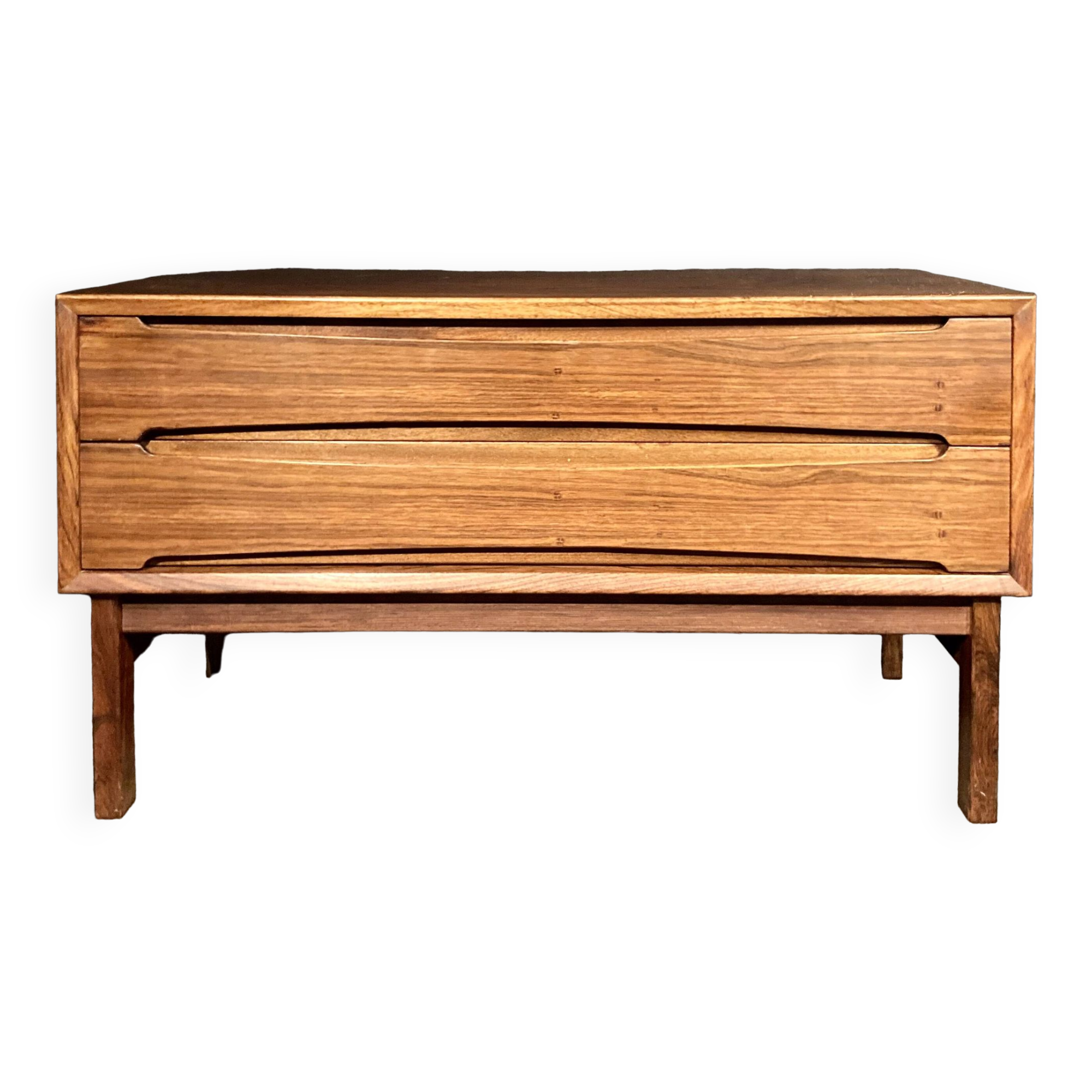 Scandinavian rosewood chest of drawers