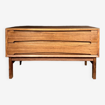 Scandinavian chest of drawers in rosewood