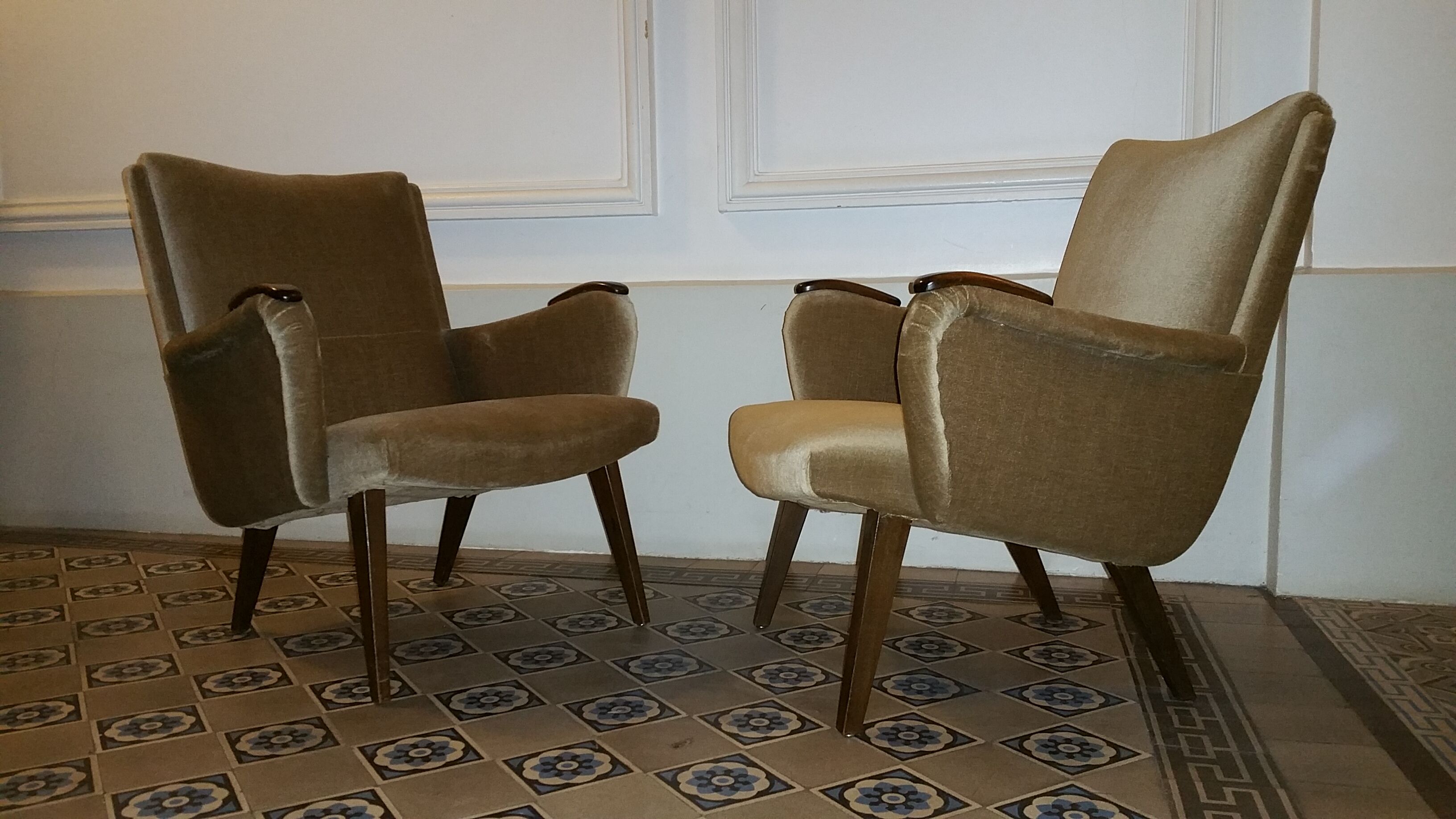 Pairs of armcchairs Danish 50/60s Arno Votteler knoll
