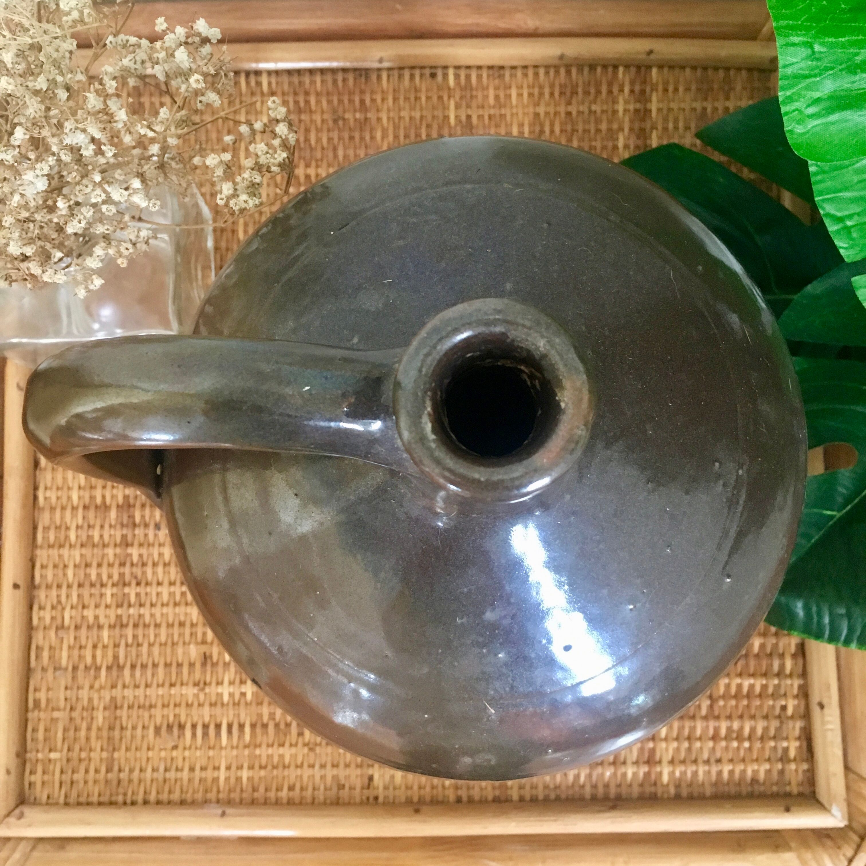 Brown enamelled sandstone canister