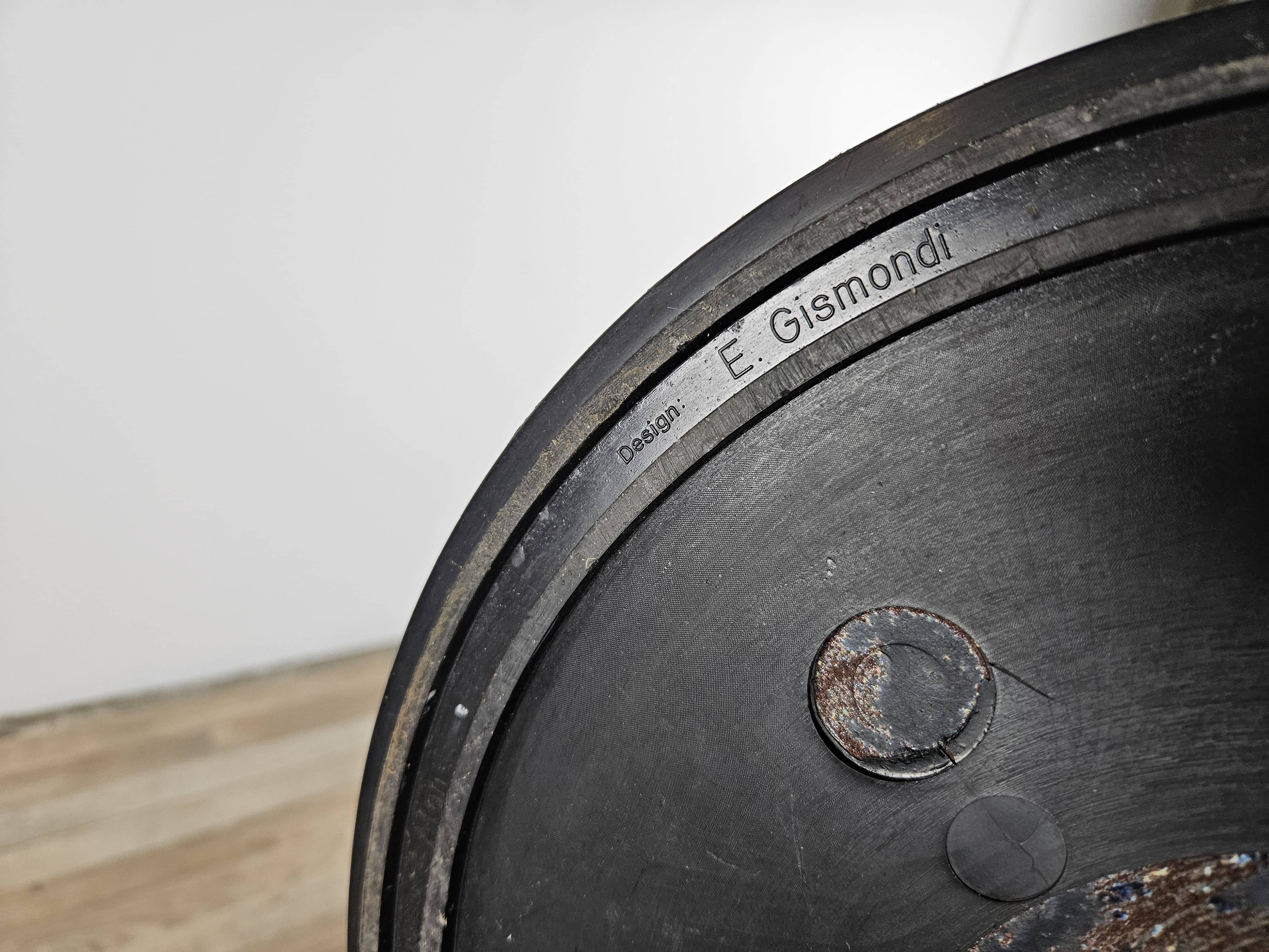 Lampadaire Aton conçu par Ernesto Gismondi en 1980 pour Artemide