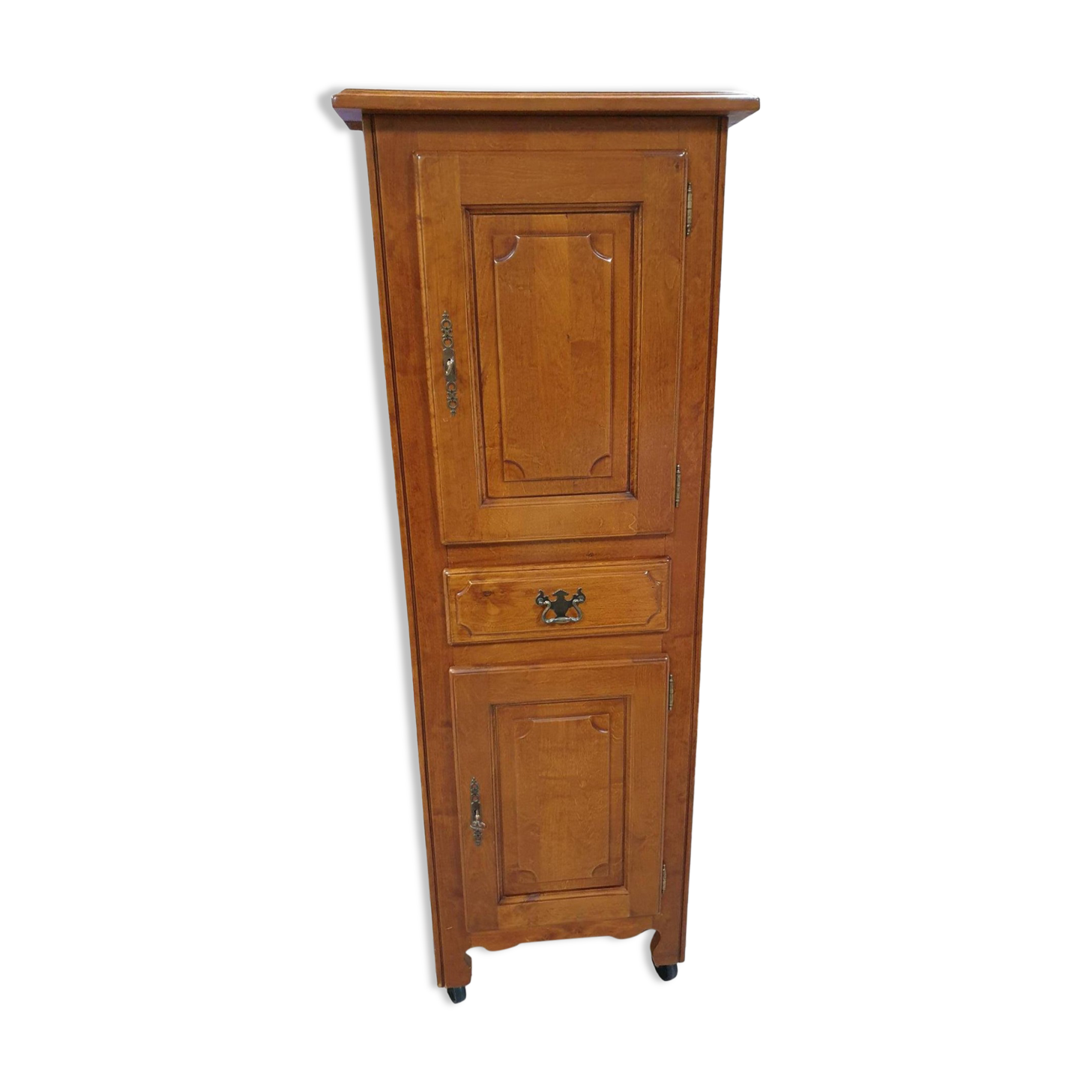 STANDING HOME IN CHERRY