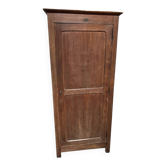 Small Parisian wardrobe